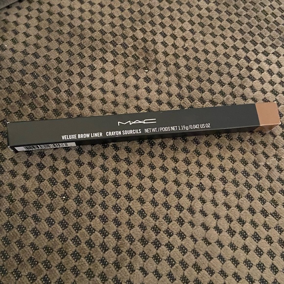 MAC Cosmetics Other - MAC redhead brow pencil